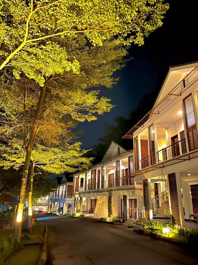 Lembah Permai Resort Sindanglaya Esterno foto